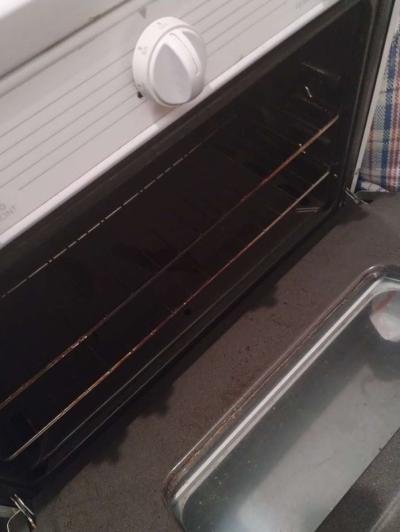 refrigerator and stove - Thumbnail 2