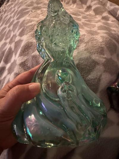 Fenton girl and lady - Thumbnail 5