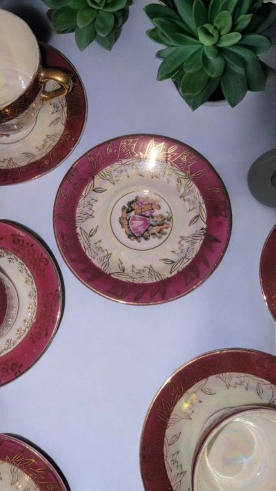 Vintage tea cups and saucers read description - Thumbnail 2