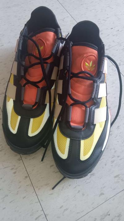 adidas mens nitball sneakers size 11 and half - Panorama City, California