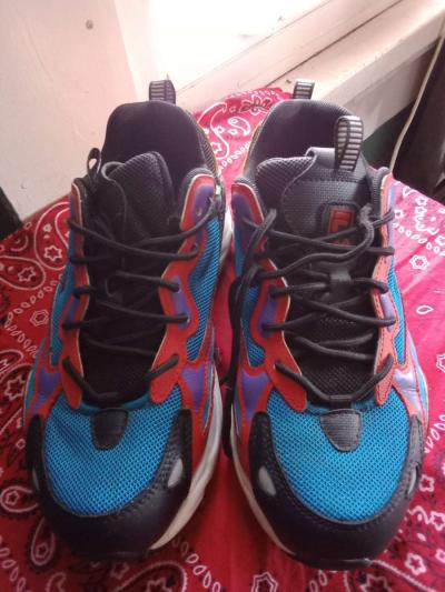 Fila shoes size 6y - Thumbnail 3