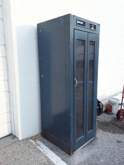 nice inside Bell Telephone booth with phone OEM like new - Thumbnail 2