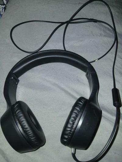 headphones - Thumbnail 2