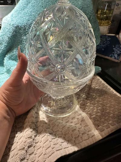 LE Smith glass egg lidded trinket dish - Thumbnail 4