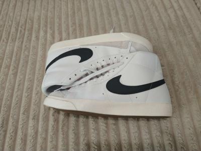 Nike Blazers mens size 11 - Thumbnail 2