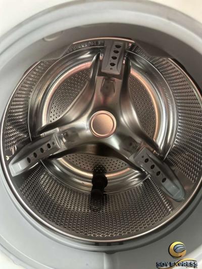 LG washer and dryer front load electric - Thumbnail 5