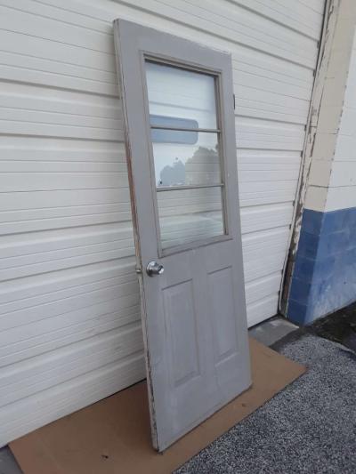 Nice Light Gray Entryway Steel Door with Glass 32 X 80 RH - Thumbnail 2