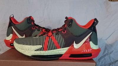 Brand new in box Never worn 1 of 3 pairs - Thumbnail 2