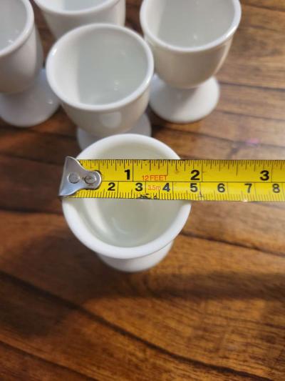 Set of 5 white cermaic egg holders - Thumbnail 4
