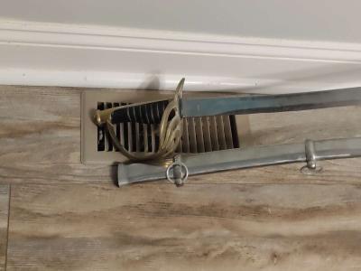 antique calvary sword - Thumbnail 3