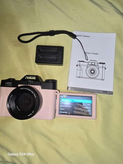 am selling this brand new camera because I have no use for i - Thumbnail 3