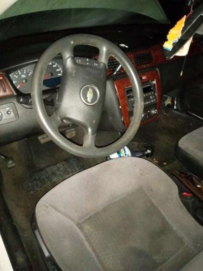 2006 Chevy Impala police edition - Thumbnail 6