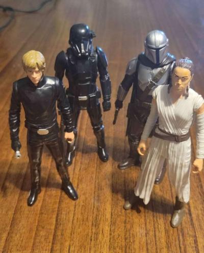 Set of 4 Star War figurines - Thumbnail 4