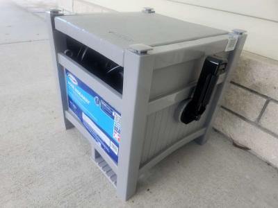 Suncast Hose Hideaway - Thumbnail 2