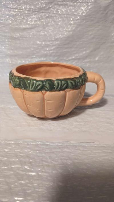 A Semi 3D Orange And Green Carrot Soup Bowl  Vegitable Bowl - Thumbnail 3