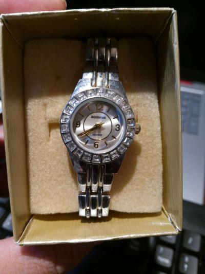 Elgin II quartz watch - Thumbnail 2