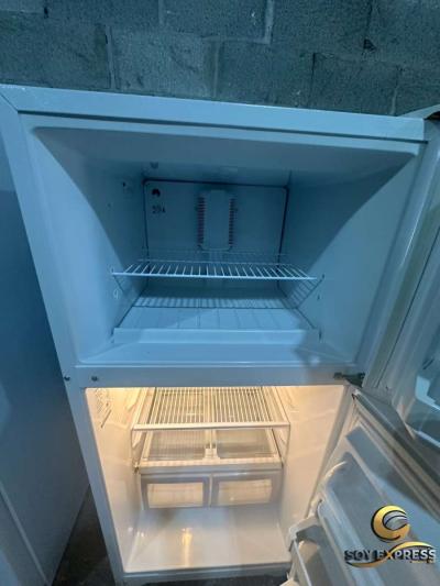 Haier refrigerator top and bottom 28W - Thumbnail 3
