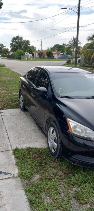 Nissan 2015 - Thumbnail 2