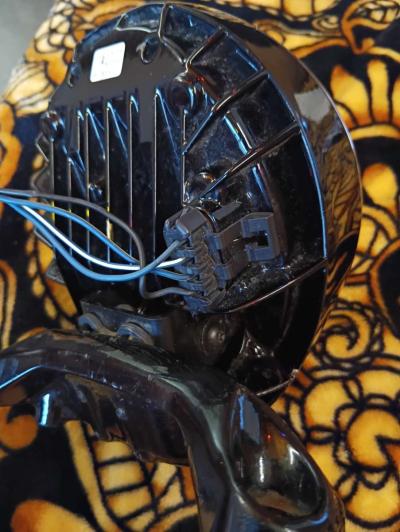 2018 Softail breakout Harley Davidson headlight - Thumbnail 3