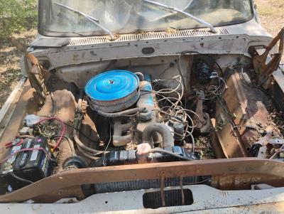1968 Ford F100 6 cylinder still runs - Thumbnail 2