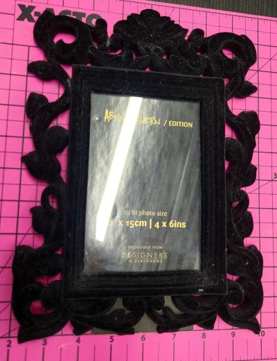 Abigail Ahern Black Velvet Baroque 4x6 Picture Frame - Thumbnail 3