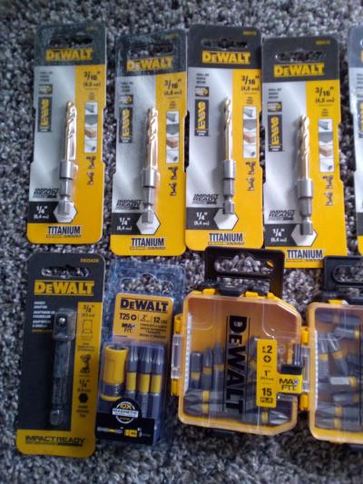 Dewalt Bit bundle deal - Thumbnail 5