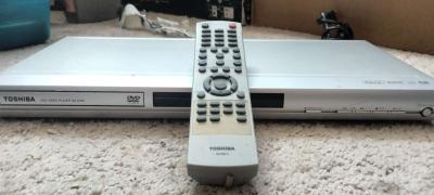 DVD player - Thumbnail 3