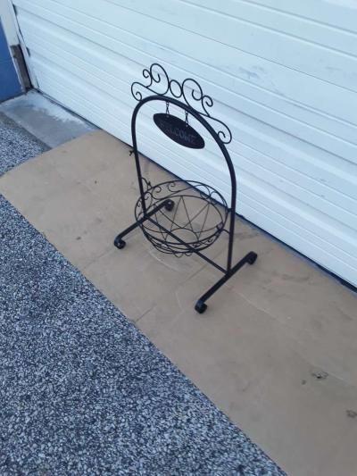 Nice Black Welcome Swing  Planter All Steel Like New - Thumbnail 3