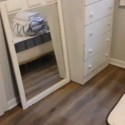 Inhouse and yard sale - Thumbnail 5