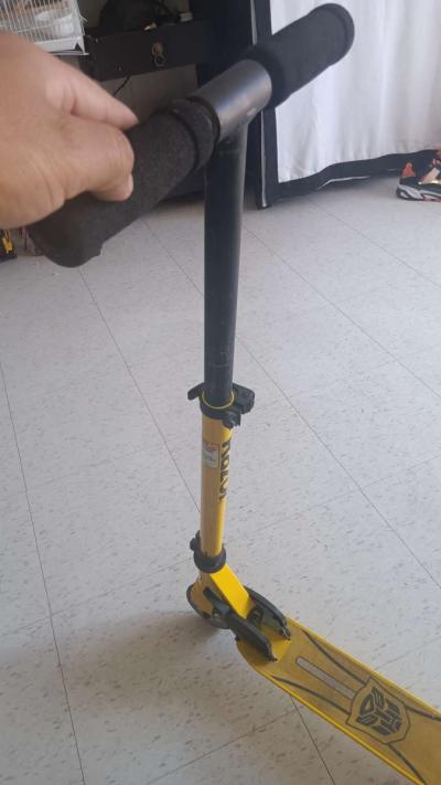 razor scooter transformer bumblebee - Thumbnail 2