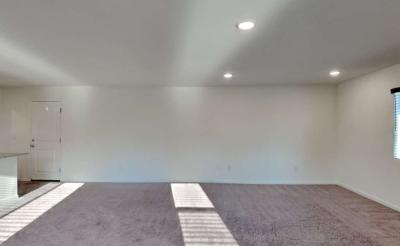 3 Bed 2 Bath House - Thumbnail 3