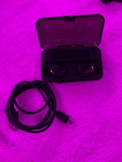 wireless earbuds - Thumbnail 3