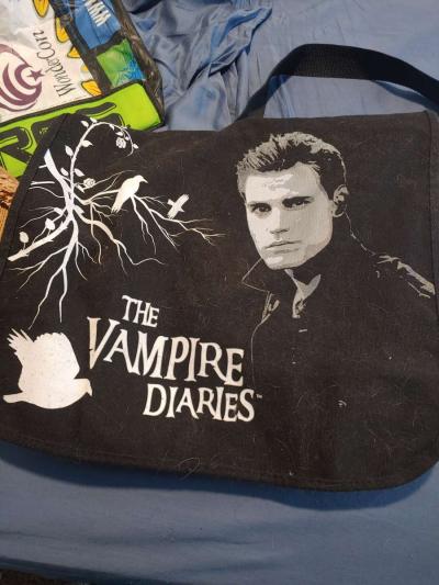 School Bag - Thumbnail 3