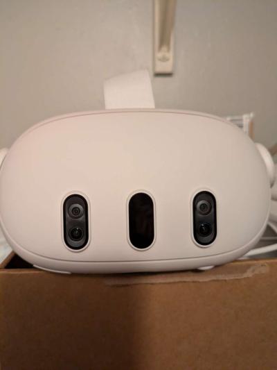 Meta Quest 3  128GB - Thumbnail 3