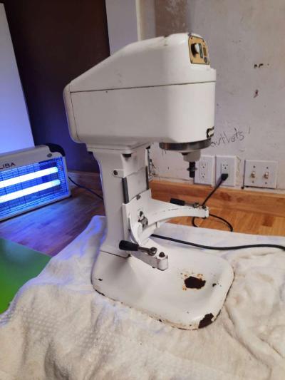 Used Globe SP08 8 Qt Bowl Lift Commercial Countertop Mixer - Thumbnail 3