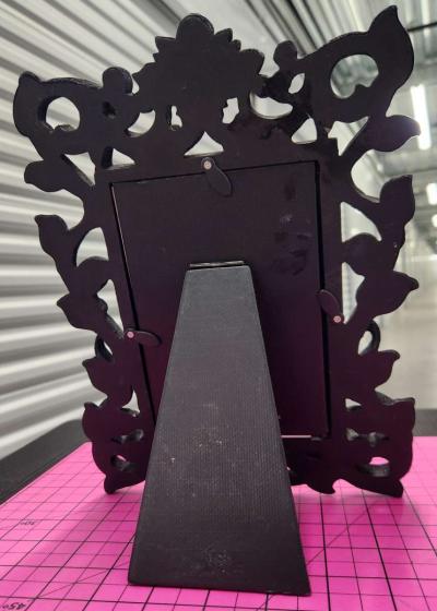 Abigail Ahern Black Velvet Baroque 4x6 Picture Frame - Thumbnail 4