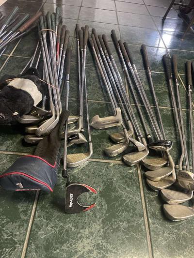 huge lot of golf clubs - Thumbnail 3