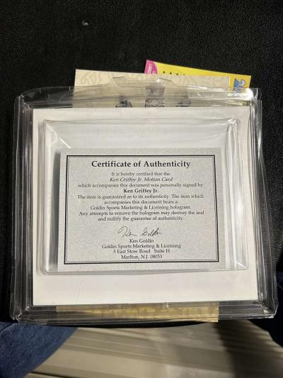 KEN GRIFFEY JR Blasts 200th Home Run Signed 1221000 Hologram - Thumbnail 2