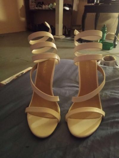 high heels - Thumbnail 5