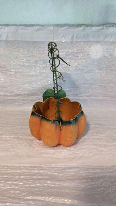 Orange And Green Paper Mache Pumpkin Basket with a Green Met - Thumbnail 3