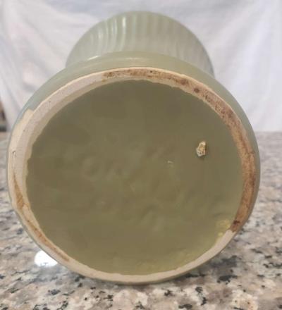 Vintage Green Floraline McCoy Footed Vase - Thumbnail 3