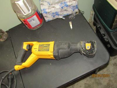 power tools - Thumbnail 3
