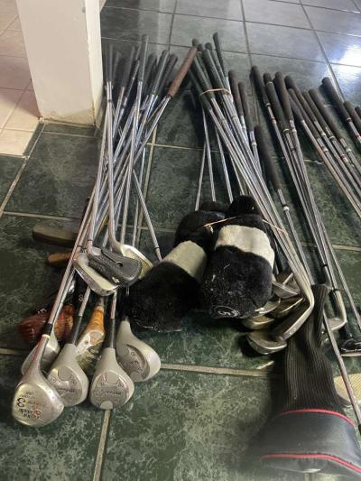 huge lot of golf clubs - Thumbnail 4