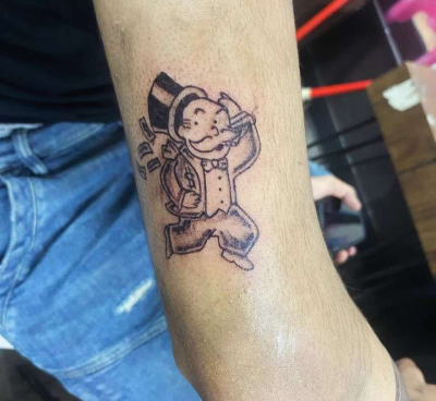 private studio artist - Thumbnail 3