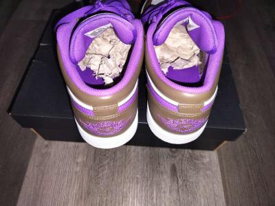 Air Jordan 1 Low Palomino - Thumbnail 3