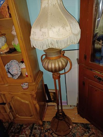 stand up lamp - Thumbnail 2