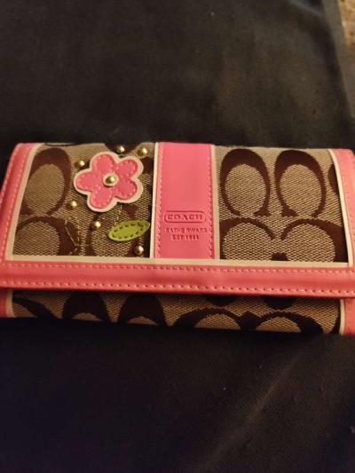 coach wallet