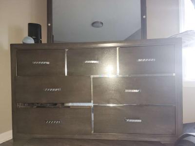 DressersQueenBed - Thumbnail 3