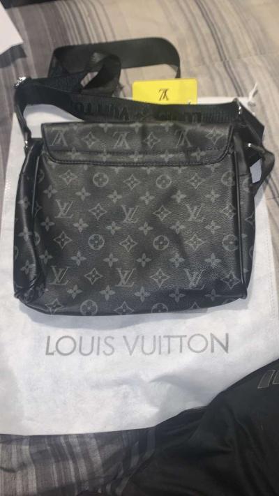 LV Crossbody Bag - Thumbnail 2