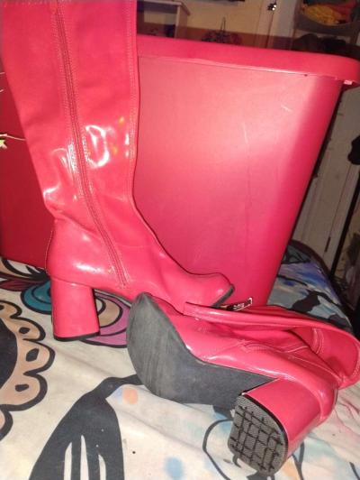 new Red Gogo boots - Dallas, Texas
